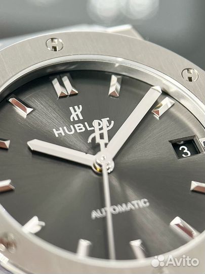 Часы Hublot Classic Fusion Automatic Titanium