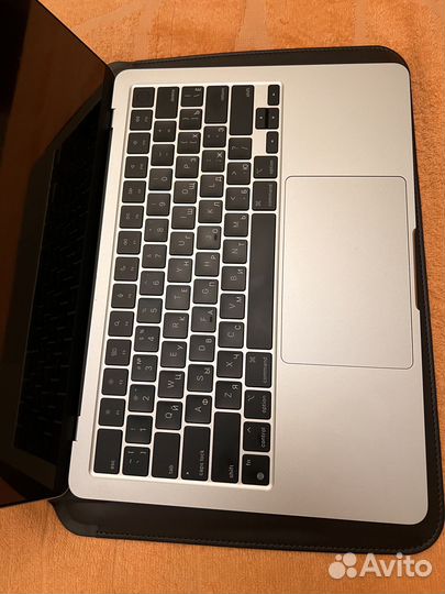 Macbook air 15 m2 8 512gb