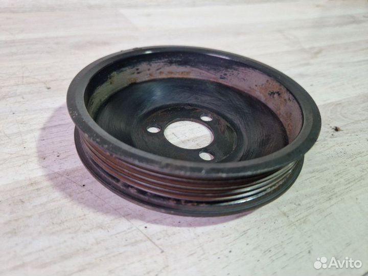 Шкив водяного насоса Opel Vectra C Z18XER 2007