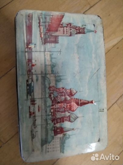 Старинная коробка