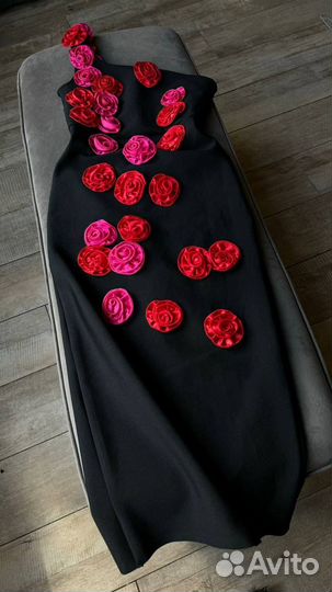 Платье с цветами