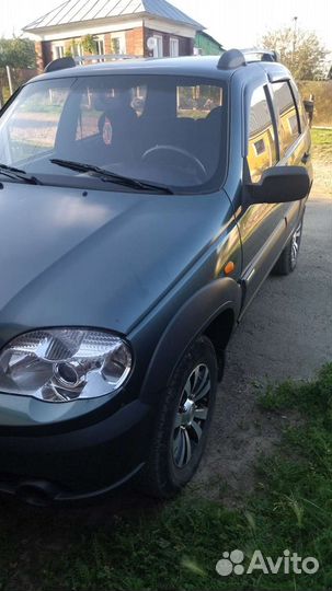 Chevrolet Niva 1.7 МТ, 2010, 140 000 км