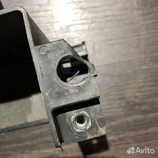 Короб под акб для Yamaha FZ6n 08-09