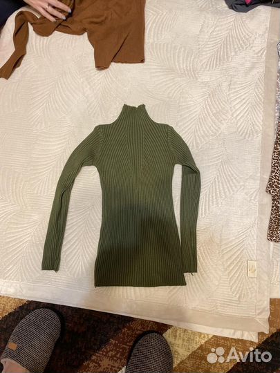 Водолазки женские 42 размер