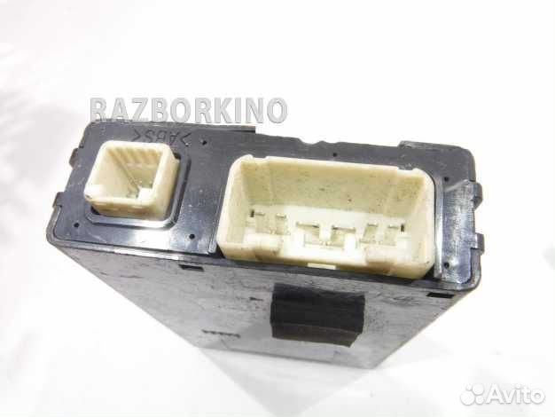 Блок управления Лексус LX 3