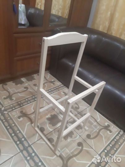 Вешалка для детской одежды