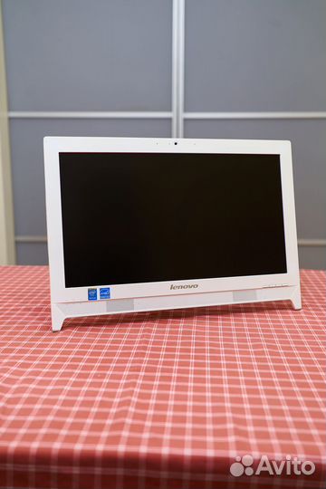 Lenovo C260 Type 10160 (Белый)