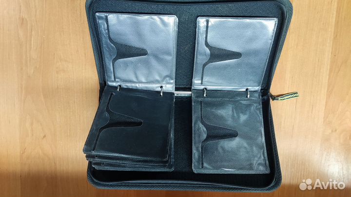 Сумка с замком для 46 компакт дисков