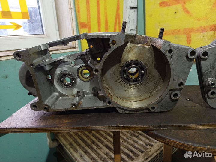 Картер двигателя мотоцикла Панония