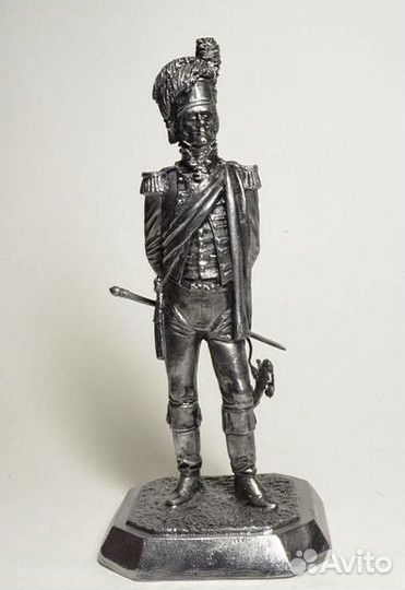 Оловянная миниатюра высотой 75 мм