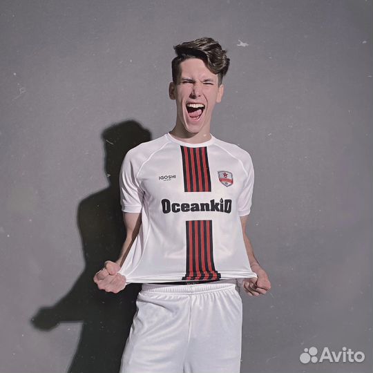 Пошив на заказ формы и спортивной одежды