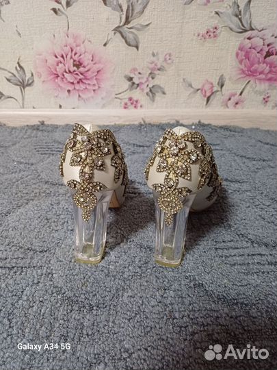 Туфли женские 38 размер