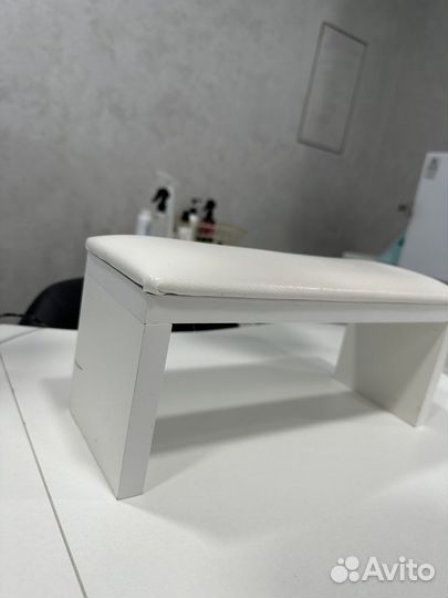 Подставка для маникюра