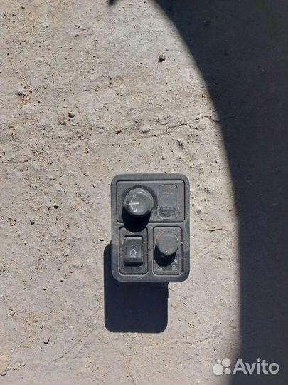 Блок регулировке зеркал Nissan Almera n16