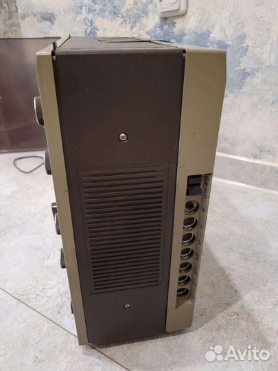 Катушечный магнитофон Сатурн 202С-2