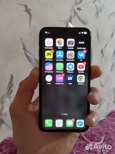 iPhone X, 64 ГБ
