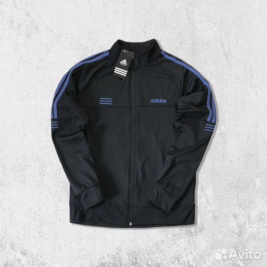 Спортивный костюм Adidas