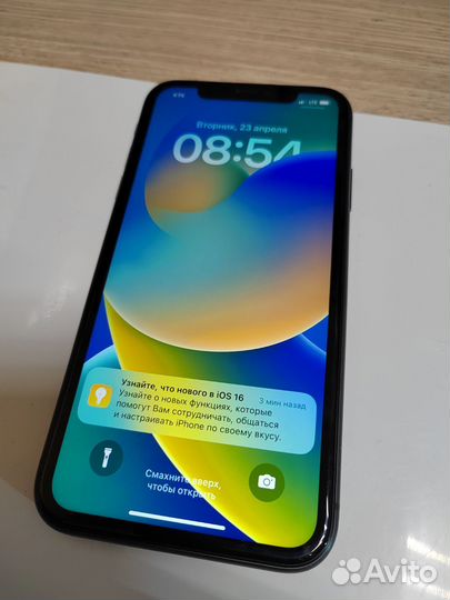 iPhone 11, 64 ГБ