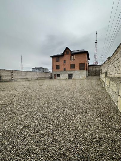 Дом 457 м² на участке 12 сот.