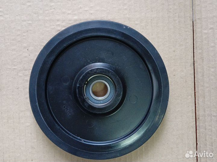 Ролик каток для Yamaha 178мм