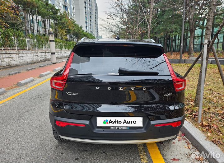 Volvo XC40 2.0 AT, 2022, 25 589 км