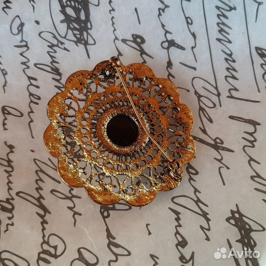 Брошь винтаж