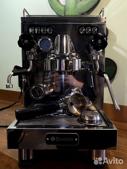 Кофемашина Saeco se-50