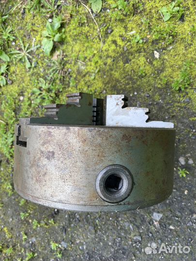 Токарный патрон 200мм новый