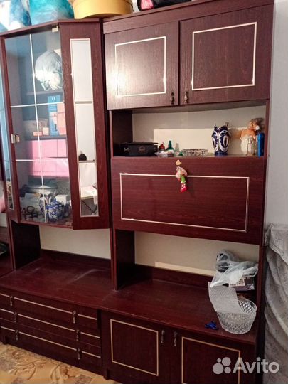 Стенка в гостиную