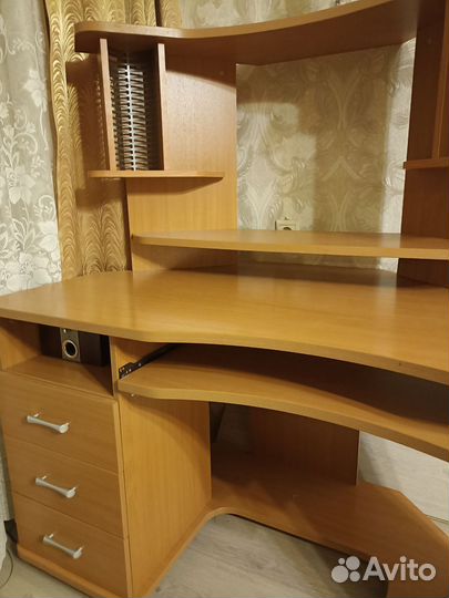 Компьютерный стол бу