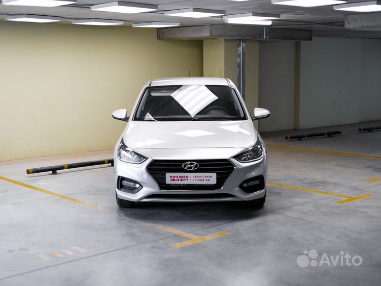 Hyundai Solaris 2018 г. Автомат (серый)