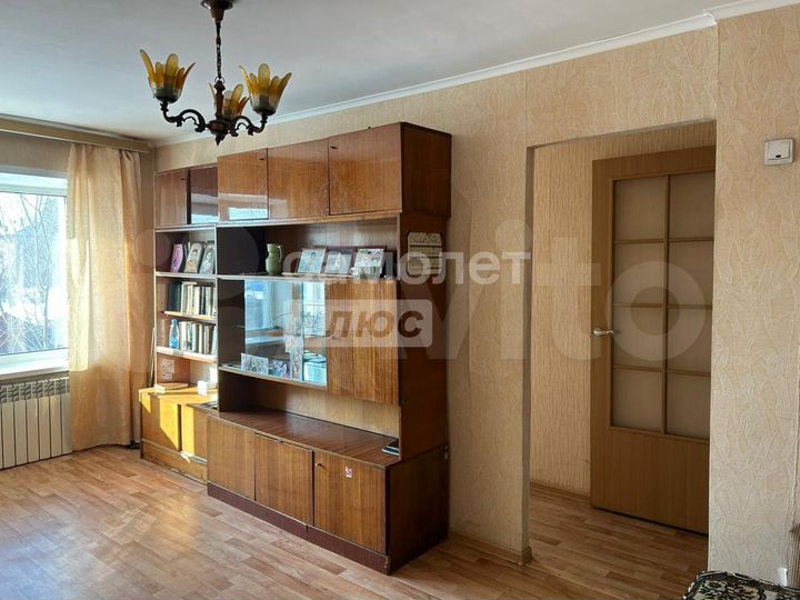 3-к. квартира, 54,2 м², 2/5 эт.