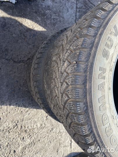 Nordman WR SUV 215/70 R16 100T
