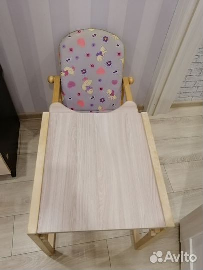 Детский стол и стул, деревянный