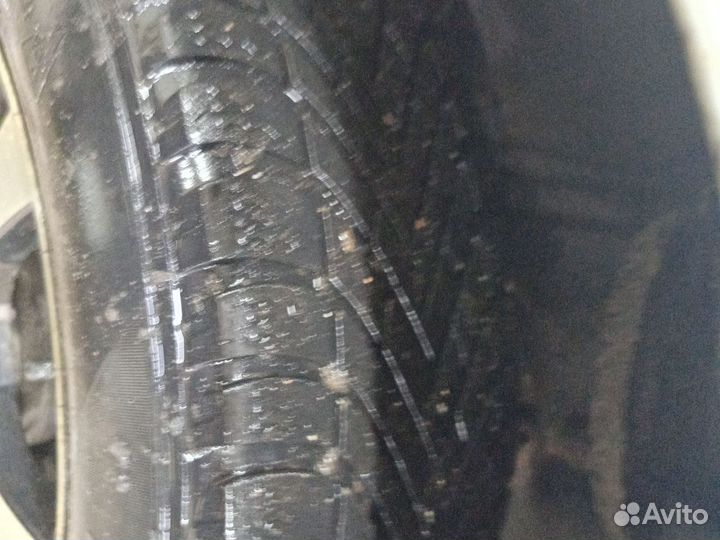 Pirelli Carrier Winter 185/65 R15