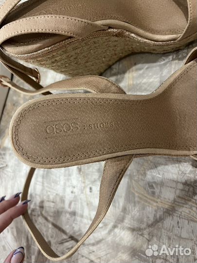 Босоножки на платформе ASOS