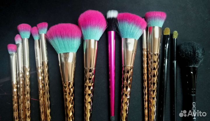 Кисти для макияжа