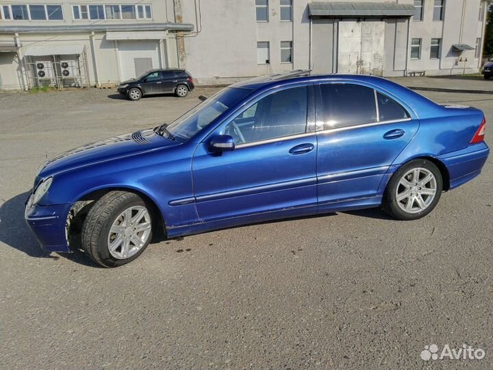 Mercedes-Benz C-класс 2.6 AT, 2004, 381 000 км