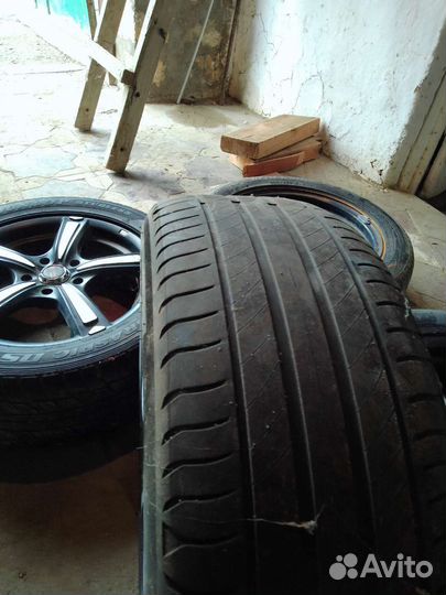 Michelin Pilot Exalto A/S 215/55 R16