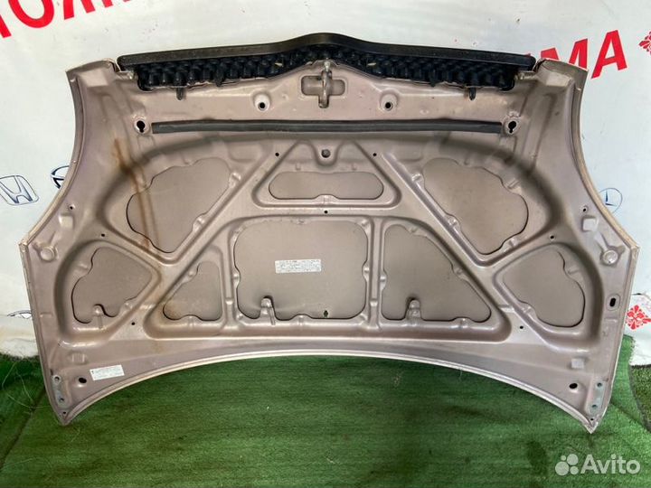 Капот Toyota Vitz NCP10