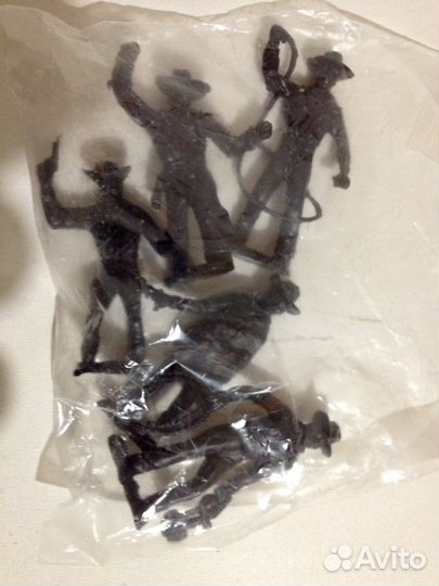 Коллекционные фигурки
