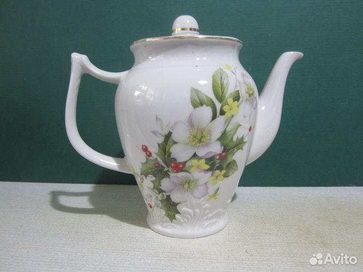 Кофейник фарфор