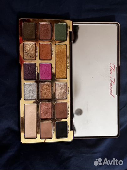 Палитра теней too faced chocolate gold