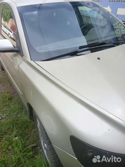 Volvo S40 1.8 МТ, 2004, битый, 272 000 км