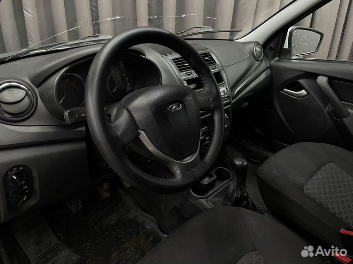 LADA Granta 1.6 МТ, 2018, 90 101 км