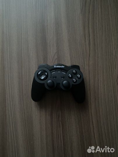 Беспроводной геймпад defender