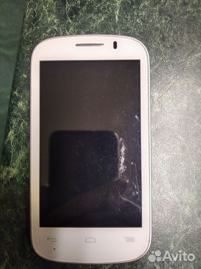 Смартфон Мегафон Optima MS3B