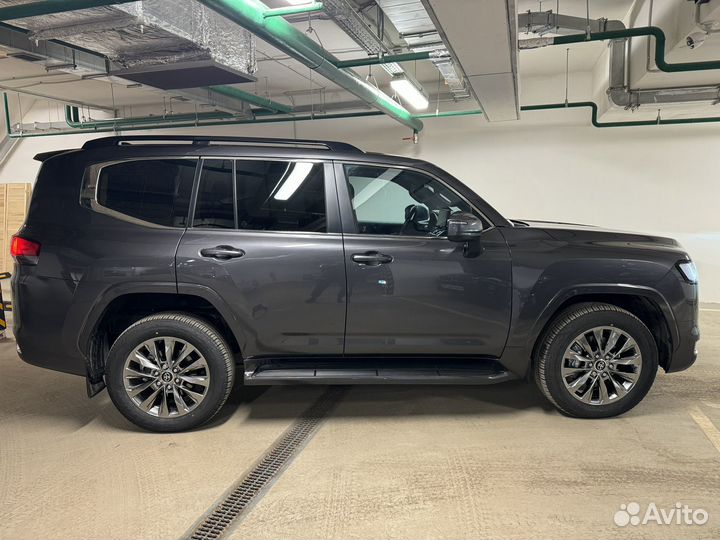 Toyota Land Cruiser 3.3 AT, 2023, 2 200 км