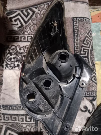 Задние фонари Шевроле Авео т 300