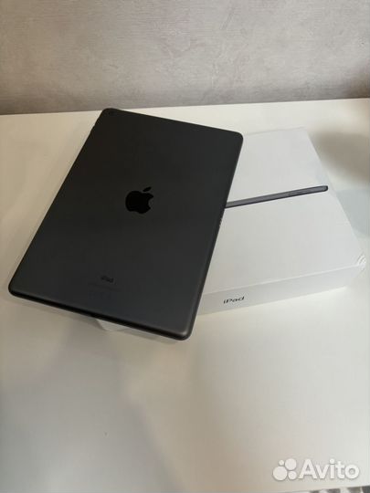 iPad 8 поколения 32gb